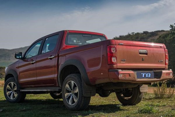 jac-pick-up-t8-galeria-2