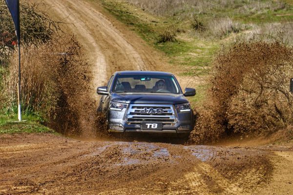 jac-pick-up-t8-galeria-5